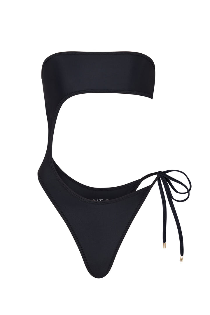 Bucana One Piece in Black